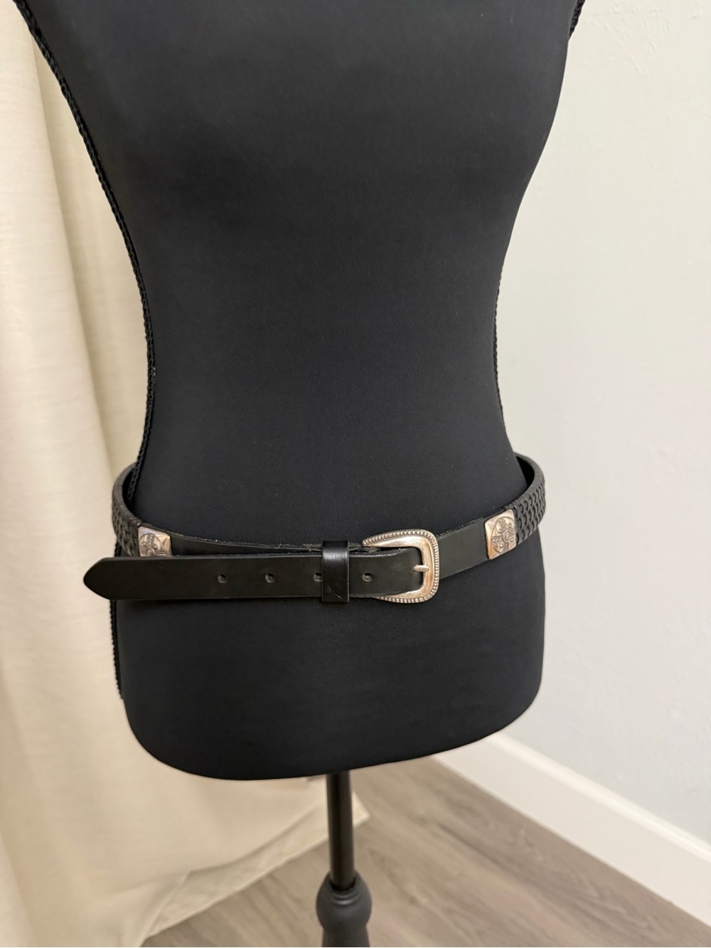 Relic Black Leather Western-Style Belt with Silver Buckle